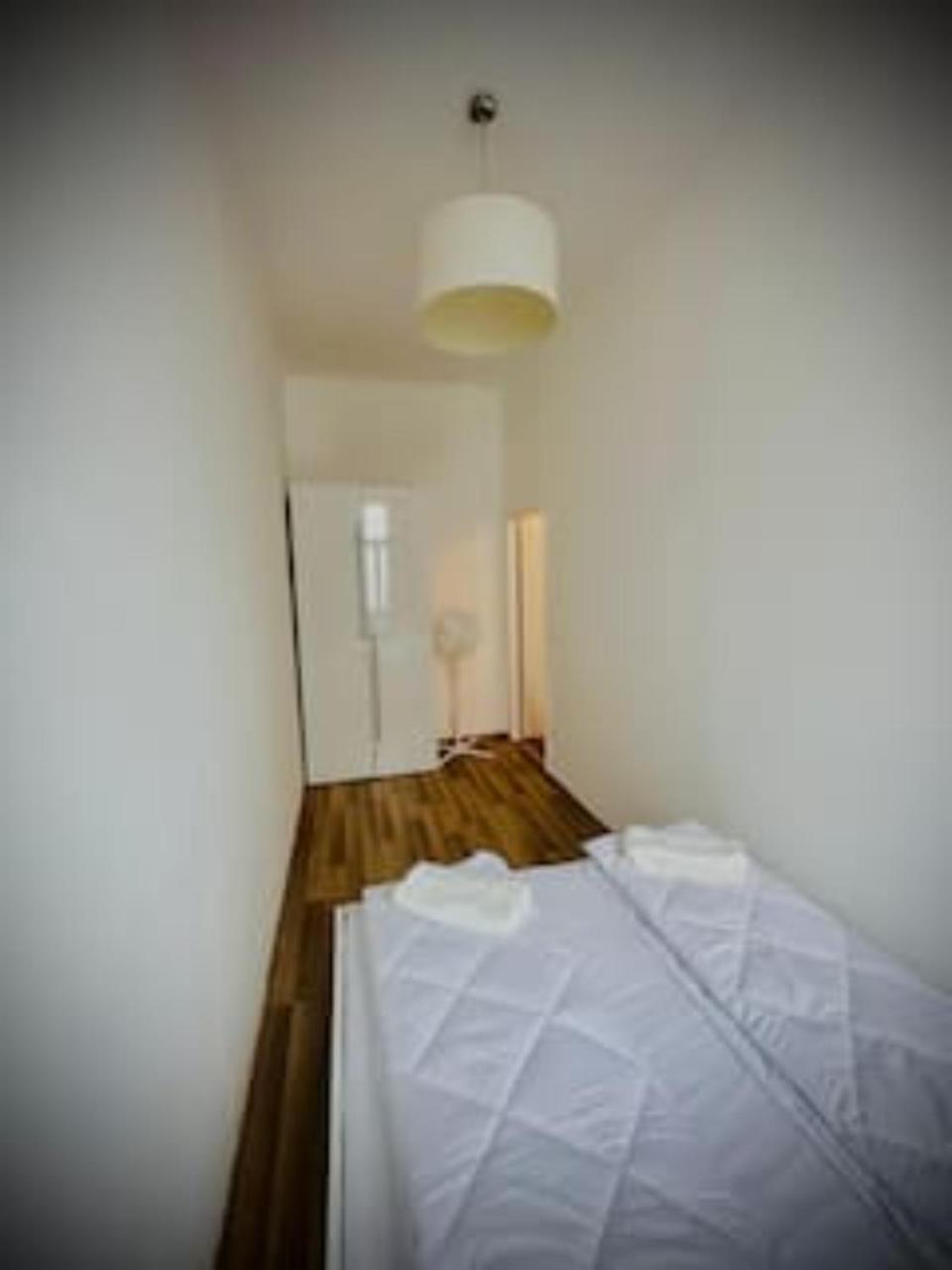 Spacious 2br Apt, Only 10min To Westbahnhof